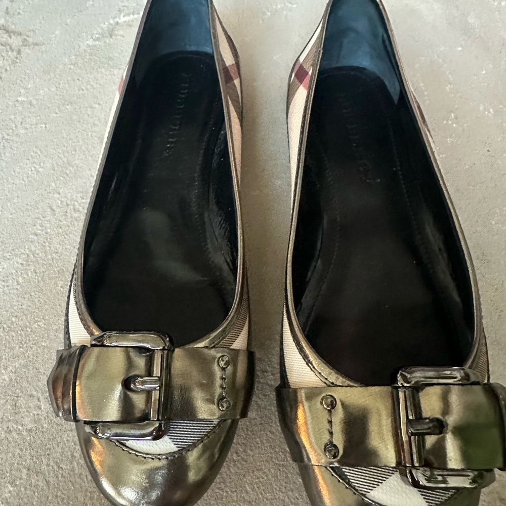 Burberry Plaid and Metallic Flats - Picture 2 of 9